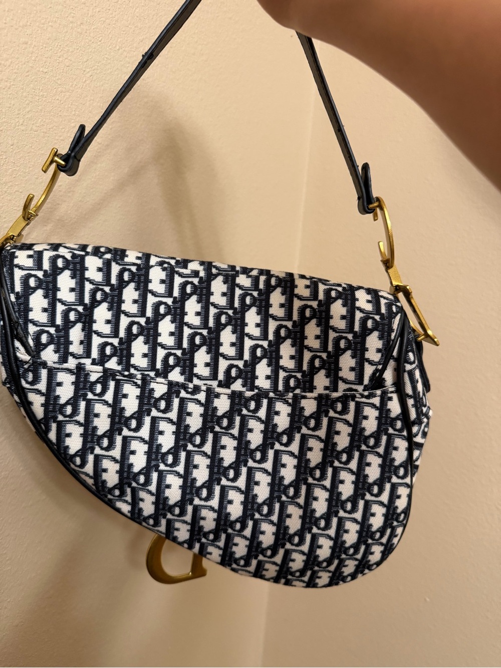 Shoulder Bag + Crossbody Strap💙 - Picture 3 of 15